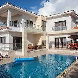 Apartment Koumasia Dream
